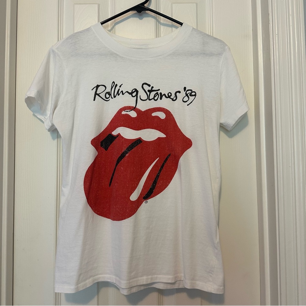 Cotton On White and Red Graphic Tee